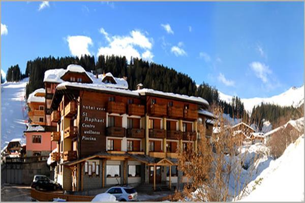 Hotel St. Raphael Madonna