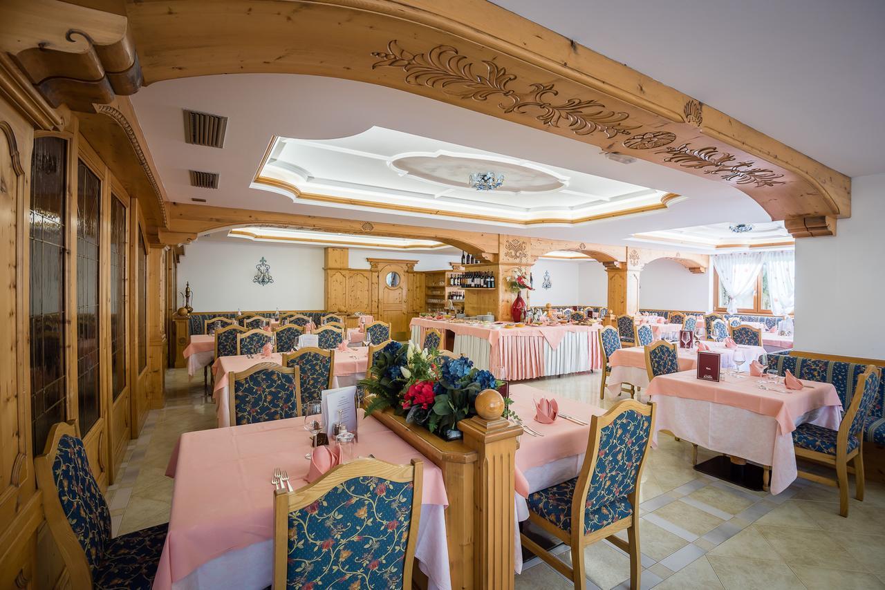 Hotel St. Raphael Madonna