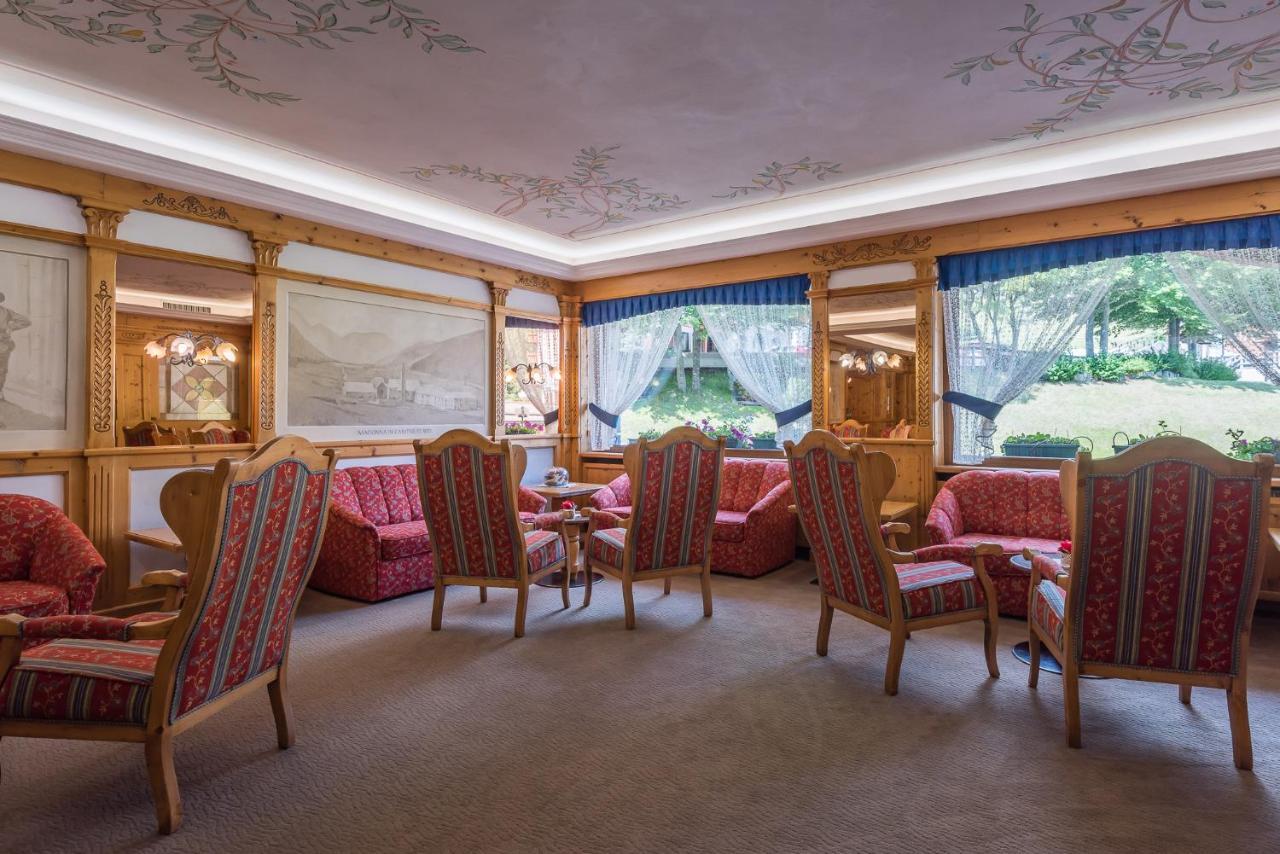 St. Raphael Hotel Madonna